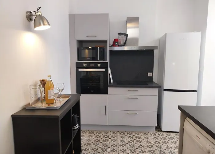 La Maison De Leonie
